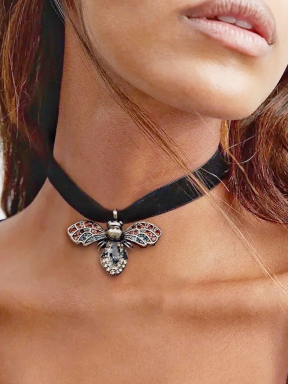 ✨3for$38 New Fashion Nova Black Velvet Queen Bee Wrap Tie Necklace